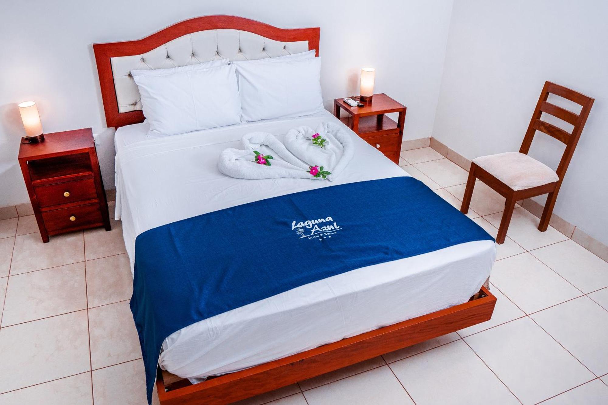 Laguna Azul Hotel & Suites Sauce エクステリア 写真