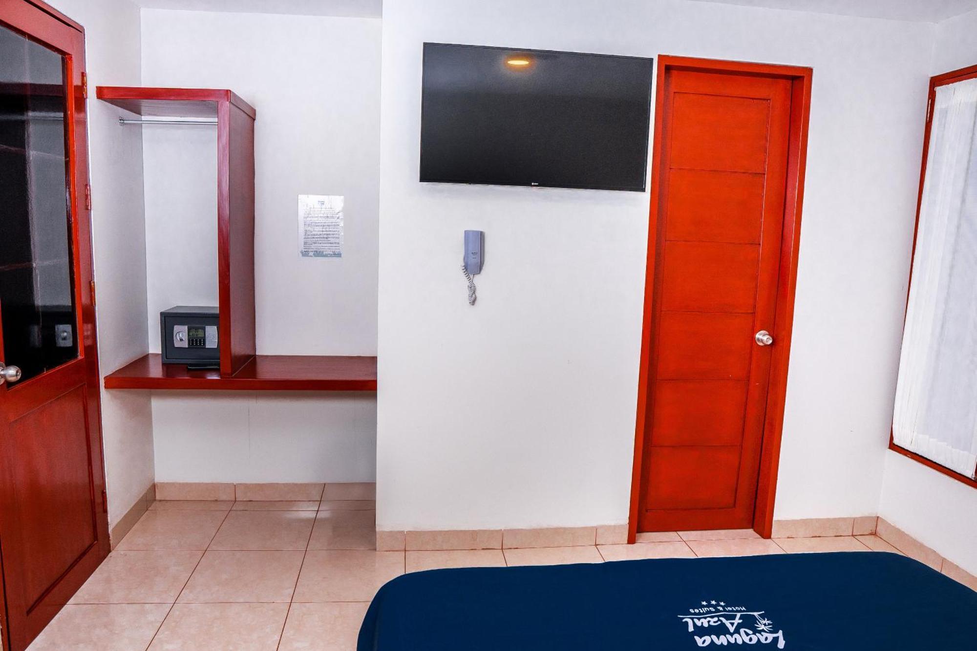 Laguna Azul Hotel & Suites Sauce エクステリア 写真