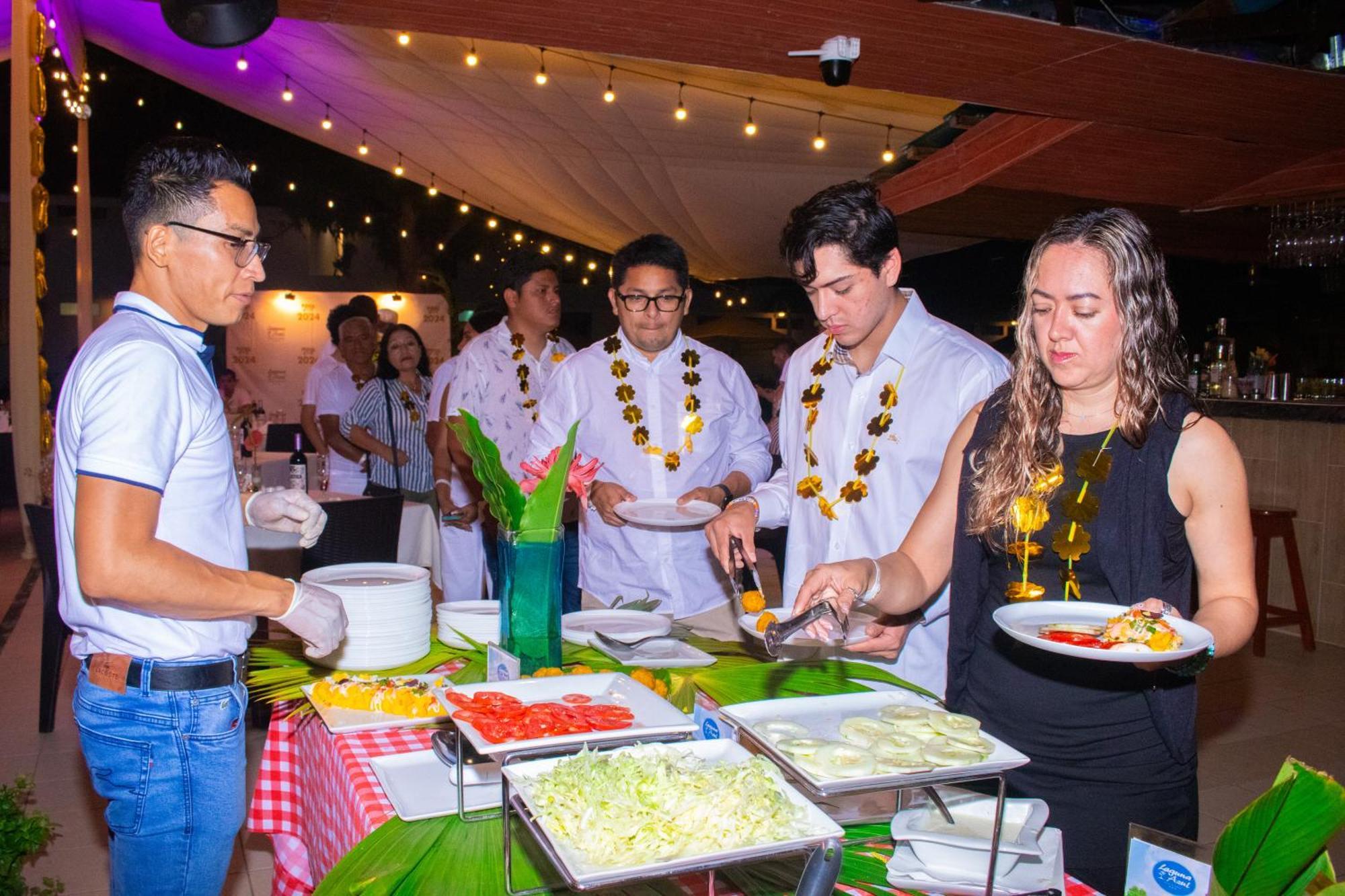 Laguna Azul Hotel & Suites Sauce エクステリア 写真